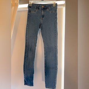 Skinny jeans
